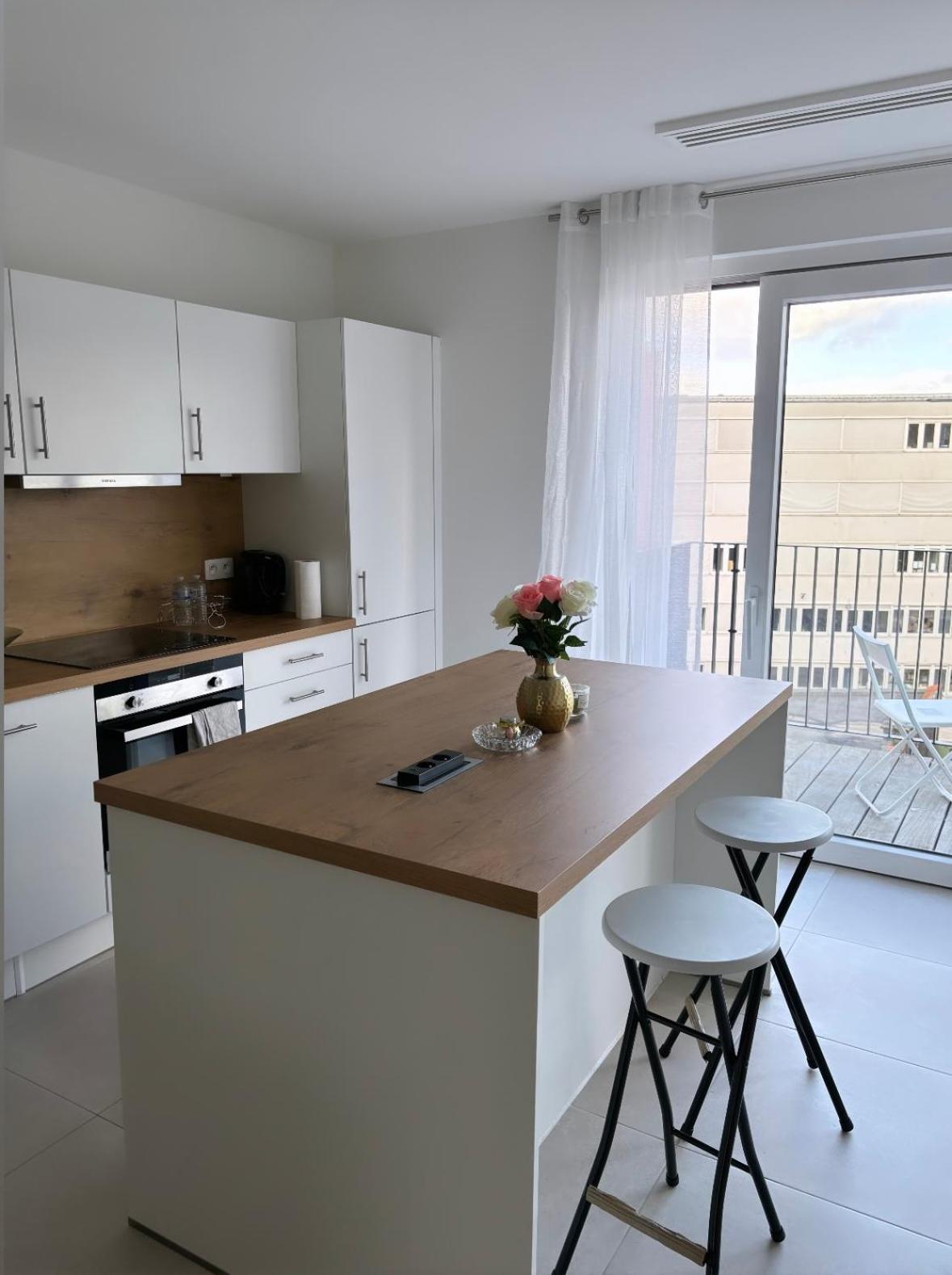 2 Bedrooms Luxury Apartment - Guillemins Льеж Экстерьер фото