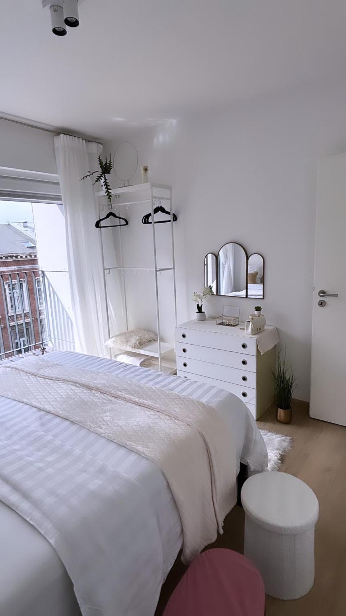 2 Bedrooms Luxury Apartment - Guillemins Льеж Экстерьер фото